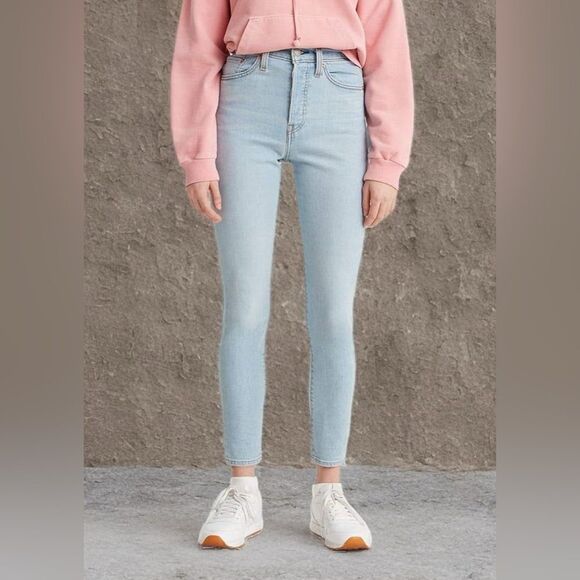 Levi’s Light Wash Wedgie Button Fly Skinny Jeans 27 NWOT - Picture 1 of 16